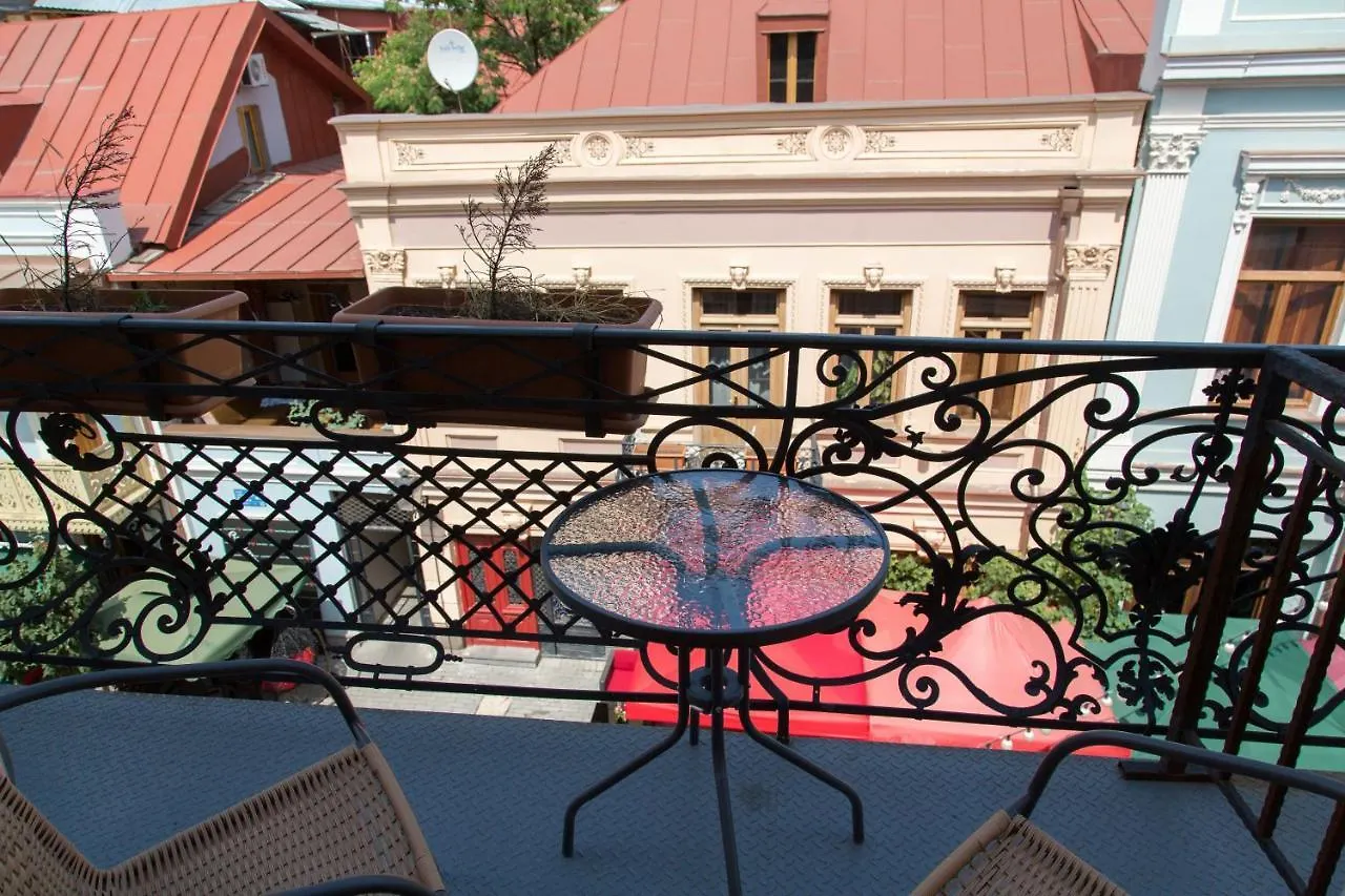 Apartament On Aghmashenebeli 26 Tbilisi Apartment